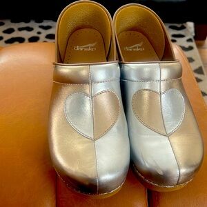 Danako Metallic Clogs